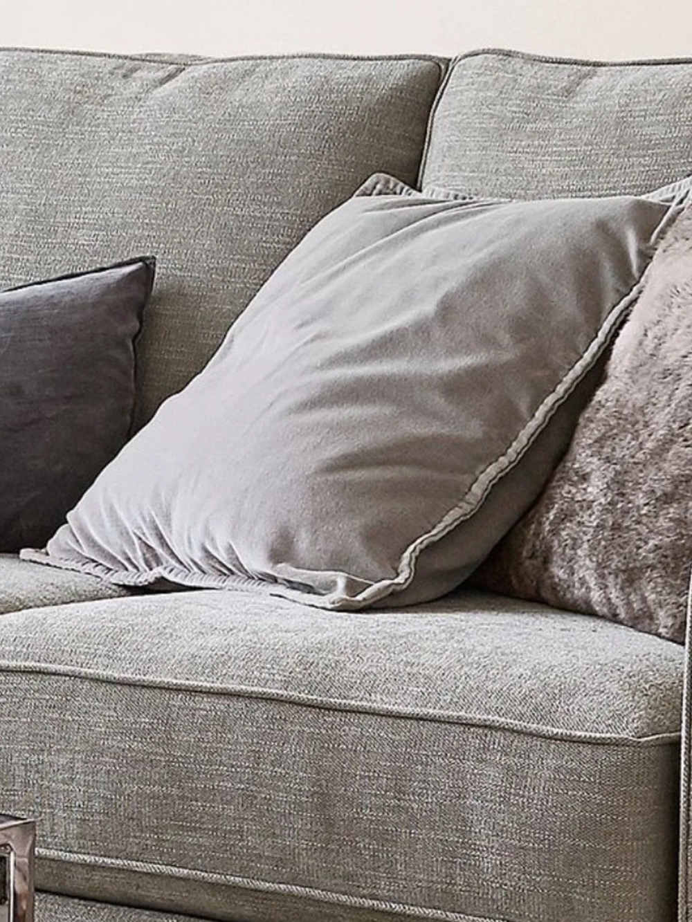 Pottery Barn Gray Velvet Decorative Throw Pillows - Set of 2 20”x20”